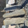 Szpilki gnejsowe z kory kamiennej pasiaste 20-120 cm 1000 kg TONA
