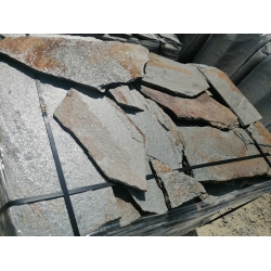 Gnejs Szaro-Złoty Metaliczny kamień naturalny elewacyjny duża płytka 1-3 cm