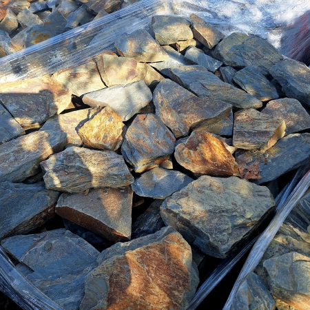 Kamień naturalny łupek szarogłazowy na skalniak, kamień skalniakowy 10-30 cm 1000 kg  TONA