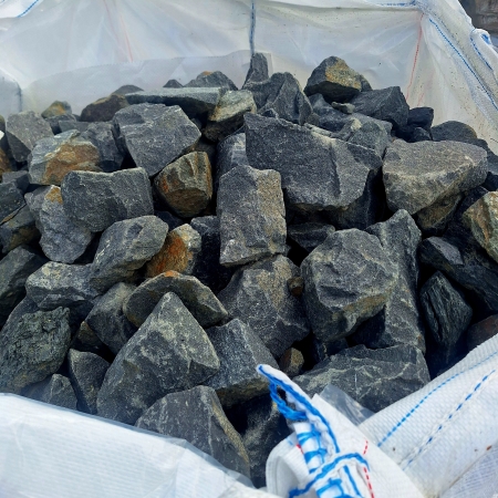 Kamień Naturalny Łupany Antracyt Grafit 70-150 mm  do koszy gabionowych na skarpę 1000 kg TONA