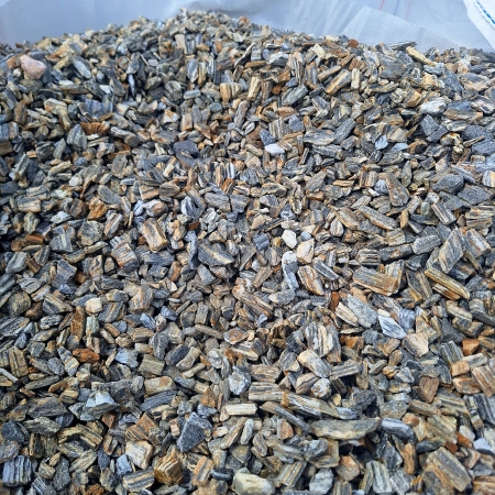 Kora Kamienna szaro-brązowa gnejsowa 8-16 mm kamień naturalny gnejs do ogrodu 1000 kg TONA