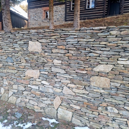 Kamień naturalny łupek szarogłazowy na murek, murek oporowy, kamień murowy 10-30 cm 1000 kg TONA